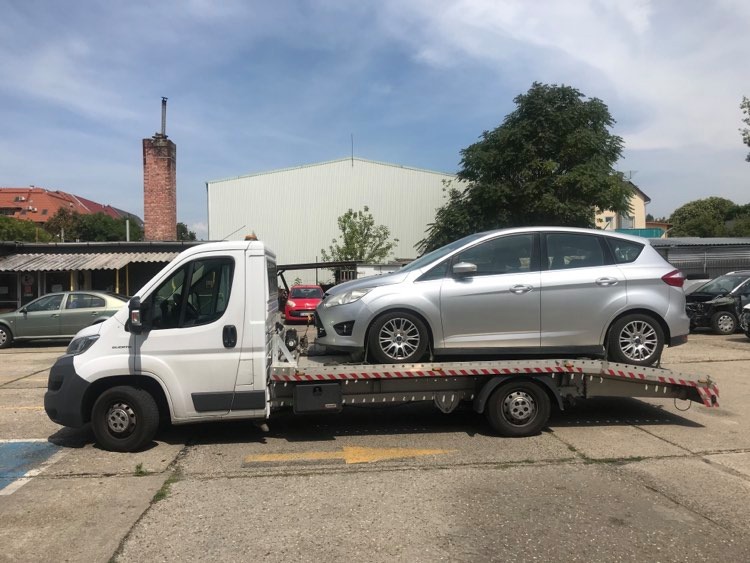 Autómentés ESS Motor Ford, - Göd.