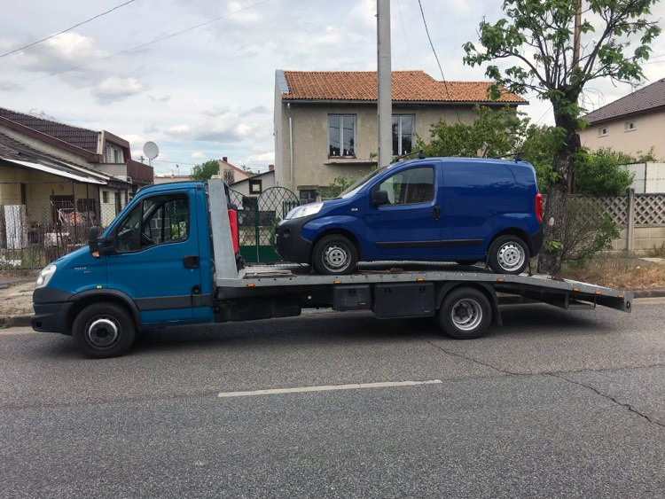 Citroen mentés - Mészáros Autómentés.