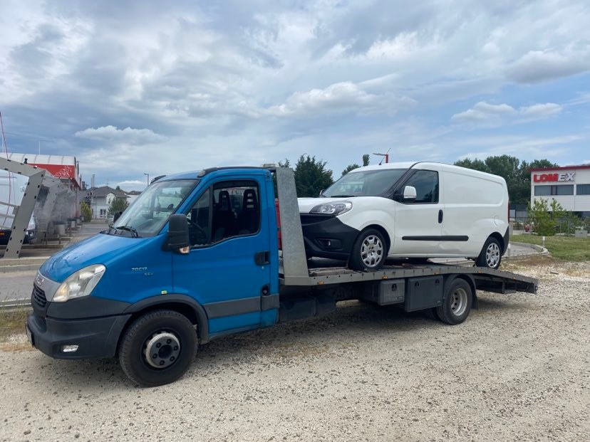 Autómentő M3. M2. M0. M31.