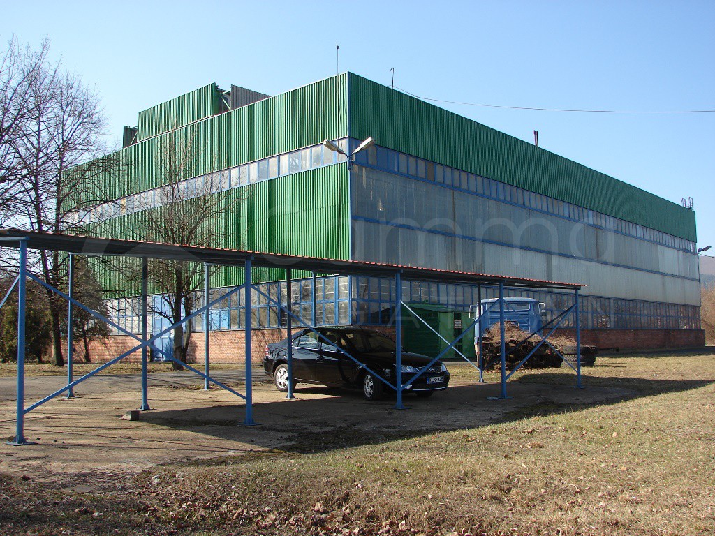 keresk. épület