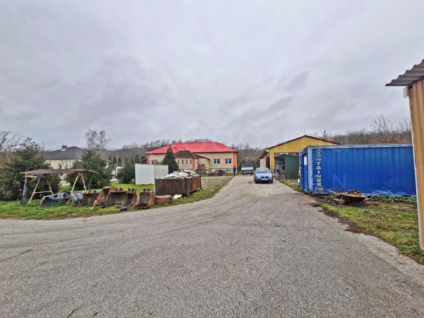 Eladó ipari ingatlan Kurityánban – saját üzemanyagkúttal és napelemmel!-1410148