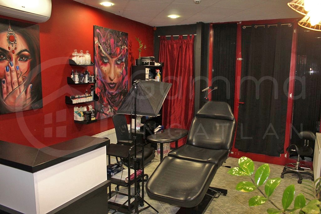 Belvárosi üzlet az Arany Corvin üzletházban Kiadó (27 M2)!-1420087