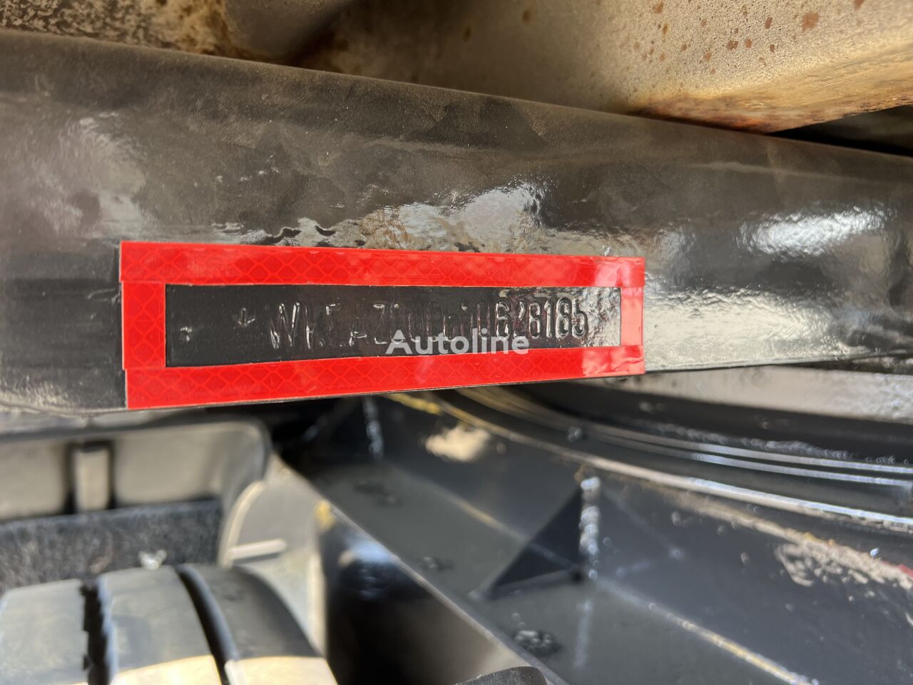 container-chassis-trailer-Krone-AZW18---1726780922696240686_big--24092000072735328900