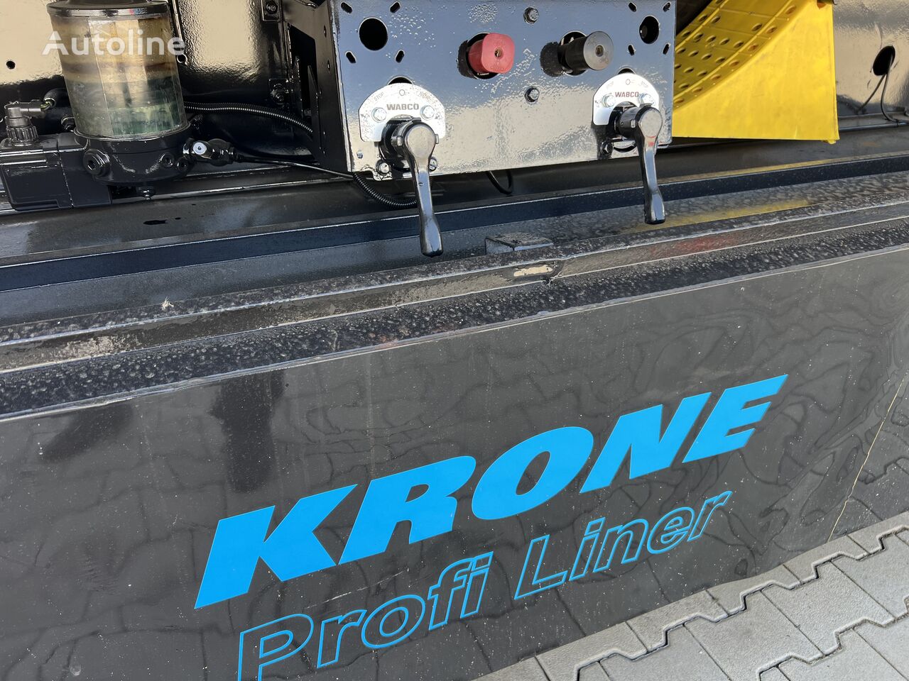 container-chassis-trailer-Krone-AZW18---1726780901164379971_big--24092000072735328900