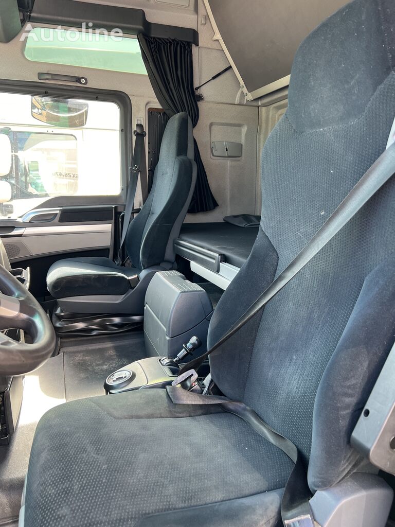 truck-tractor-MAN-TGX-LL-18-440---1726773972534285223_big--24091922165397138400