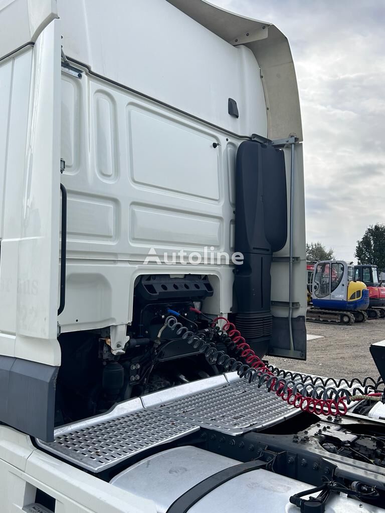 truck-tractor-DAF-XF-106-460---1700037431290376640_big--23111510122275878100