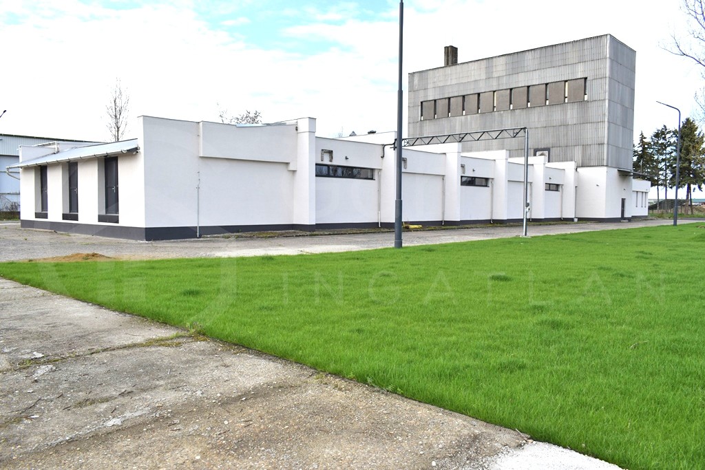 Szerencsen az ipari parkban felújított