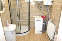 Izsófalván a főúton eladó egy 3 szobás