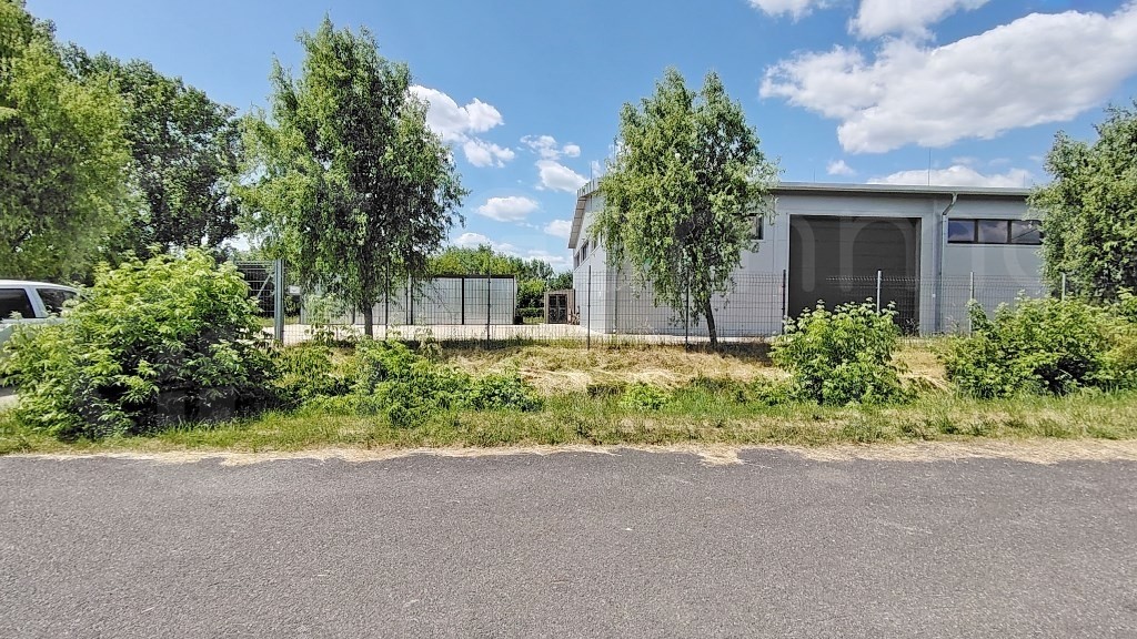 Szikszón SZIGETELT acélvázas szerkezetű csarnok ELADÓ!-1359135