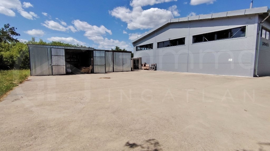 Szikszón SZIGETELT acélvázas szerkezetű csarnok ELADÓ!-1359136