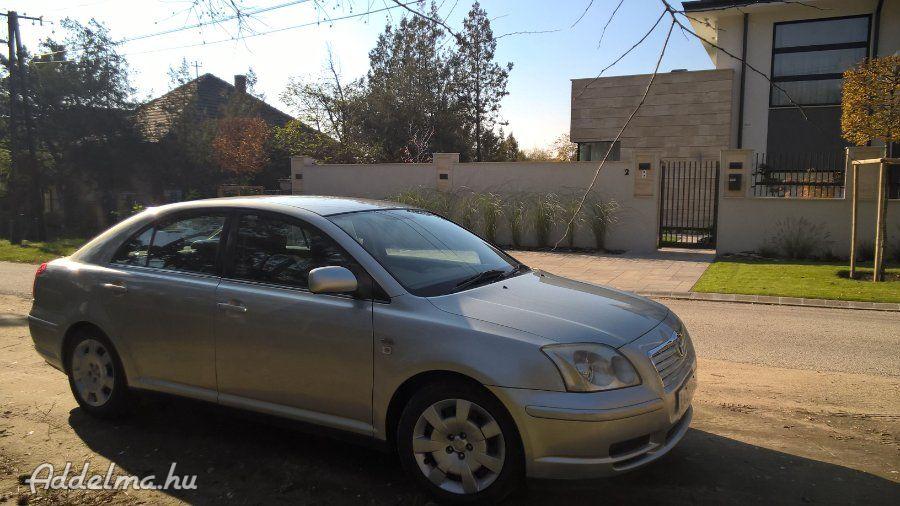2005-jobb-kormanyos-toyota-avensis-5-ajtos-d4d-elado-alkatresznek_28061920_1
