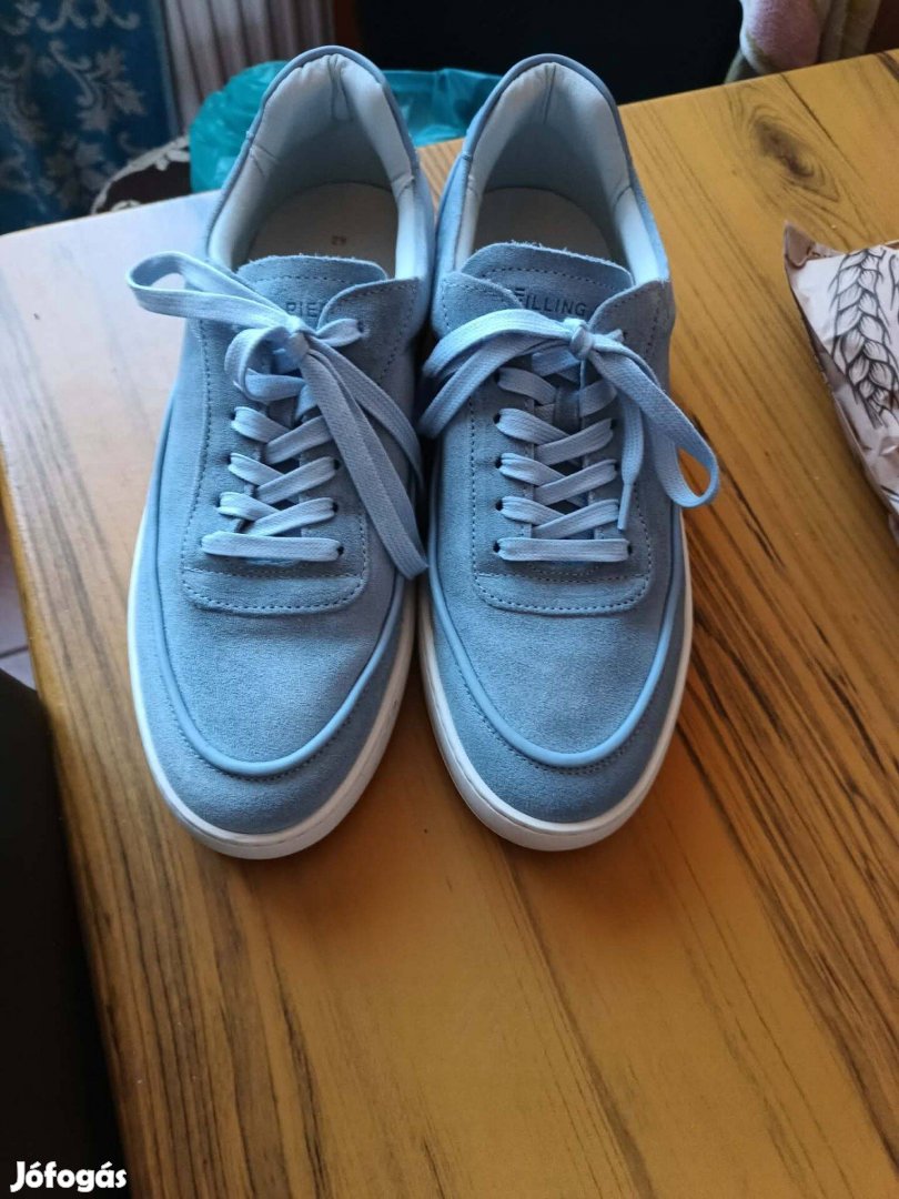 Elado_ferfi_cipo_kituno_ujszeru_allapotban_163382791977981