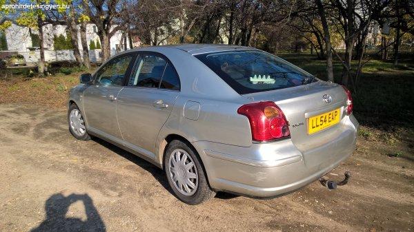 2005-os-jobb-kormanyos-toyota-avensis-5-ajtos-d4d-elado_31745483258