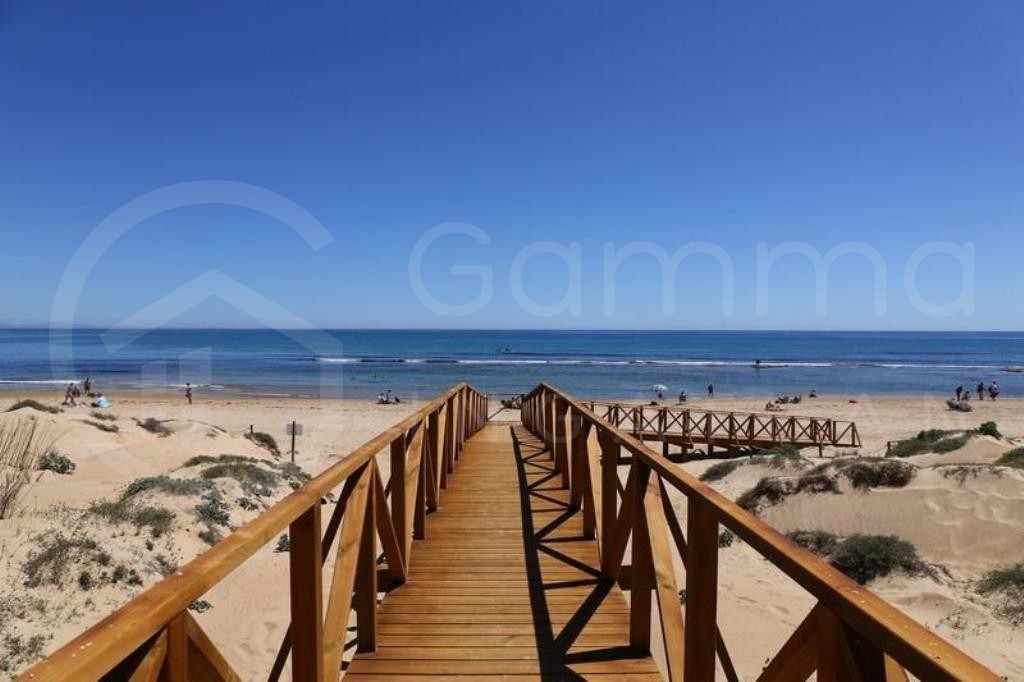 Tengerparti álom 50m-re a strandtól! Panorámás apartman Torreviejában – Teljes körű MAGYAR ügyintézéssel!-1463928