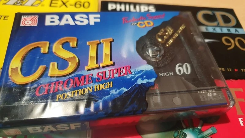 1785071085 (1)