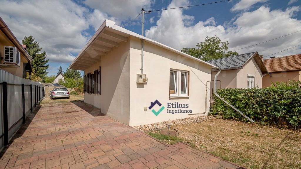 Eladó 33.21 m2 üdülő